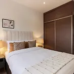 The Harlesden Escape - Spacious 3Bdr Flat With Balcony
